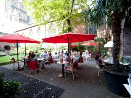 Фото: Intermezzo - Café - Bistro - in der Glocke